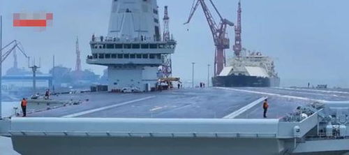 福建艦下水海試，殲-35確認上艦，32面相控陣雷達引領全球